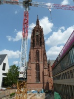 restoration in front of the cathedral