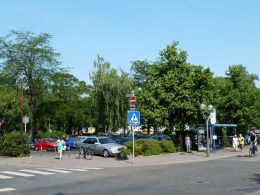 Freiheitsplatz used as car park