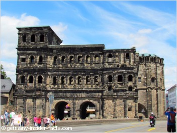 old roman city gate
