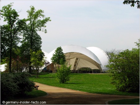 amphitheatre within the park of philippsruhe