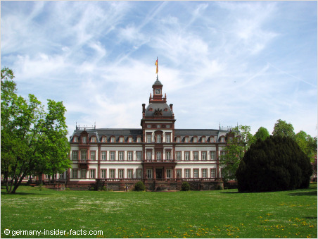 philippsruhe castle in hanau