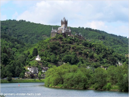 cochem with the reichsburg and the mosel valley