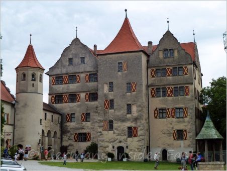 mighty harburg castle