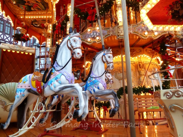 Details of the nostalgic merry-go-round at the Frankfurt Christmas market
